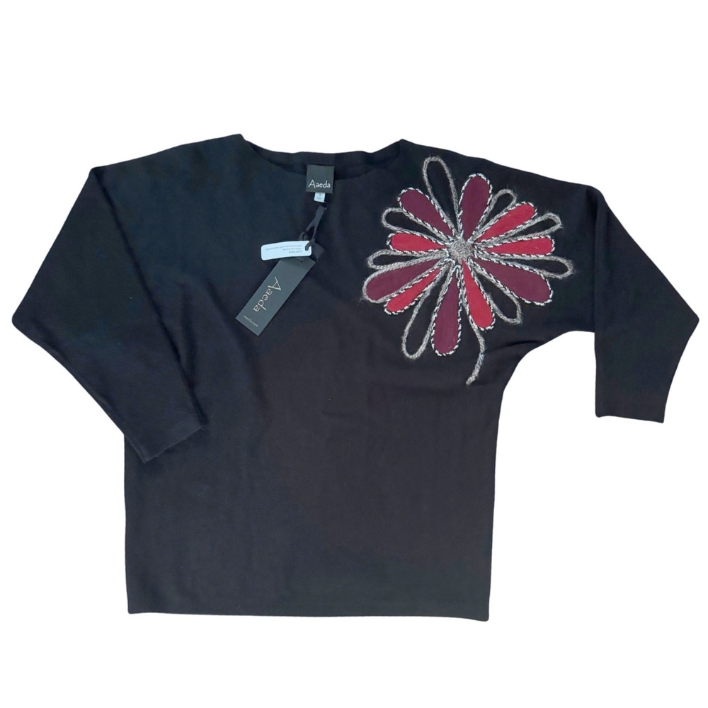 Aaeda Black Knit Sweater Floral Appliqué Tunic Top‎ Size Small NWT NEW